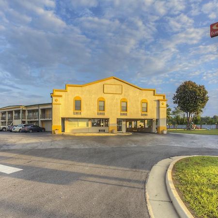 Econo Lodge Byron Extérieur photo