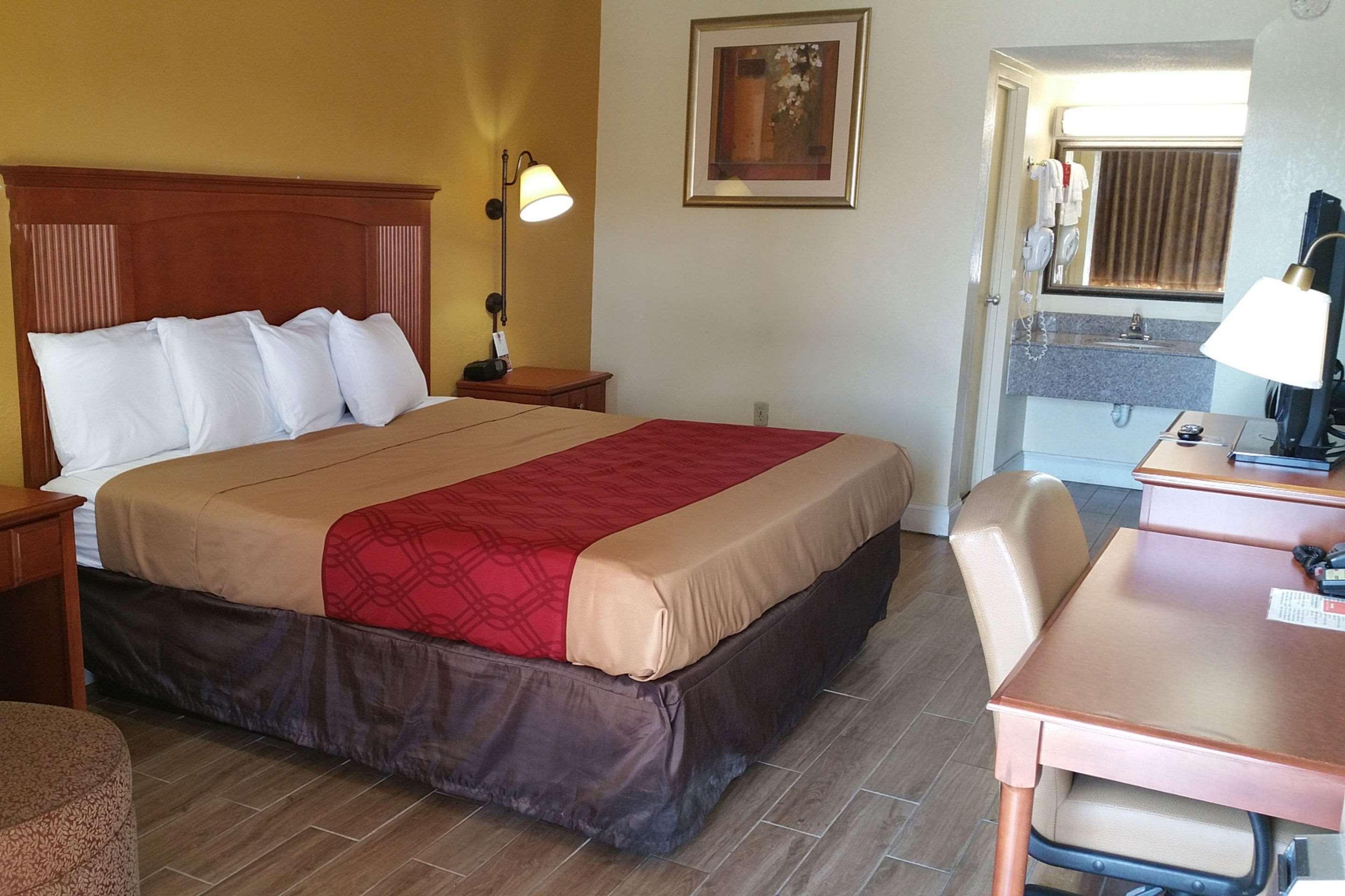 Econo Lodge Byron Extérieur photo