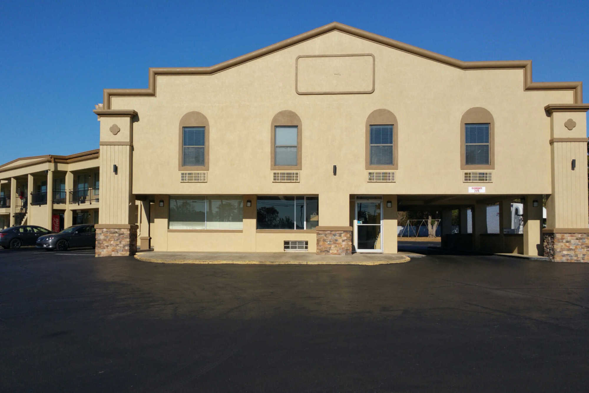 Econo Lodge Byron Extérieur photo