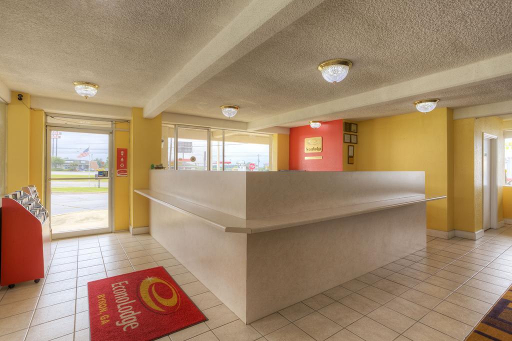 Econo Lodge Byron Extérieur photo